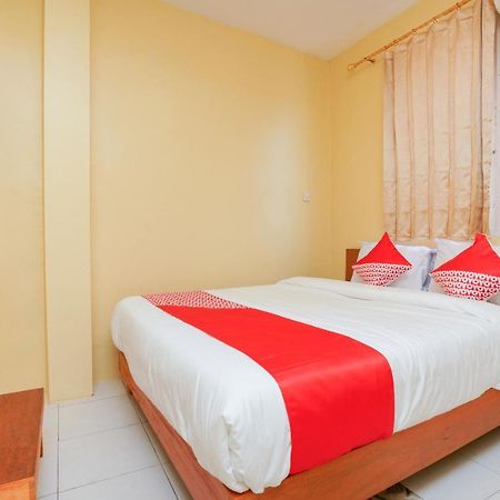 Oyo 2656 Az Zahra Residence Syariah Surabaya Exterior foto